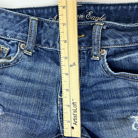 American Eagle Short Womens 2 Medium Wash 3” Low Rise Distress Y2K Summer Casual - Picture 7 of 10